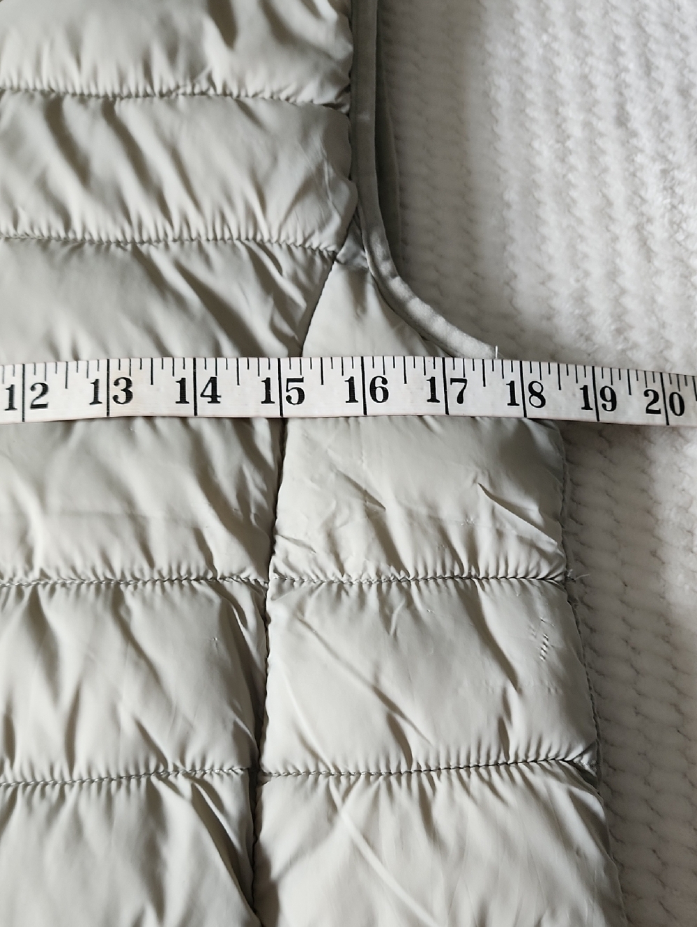 Zara Gray Full Zip Vest - Picture 3 of 8